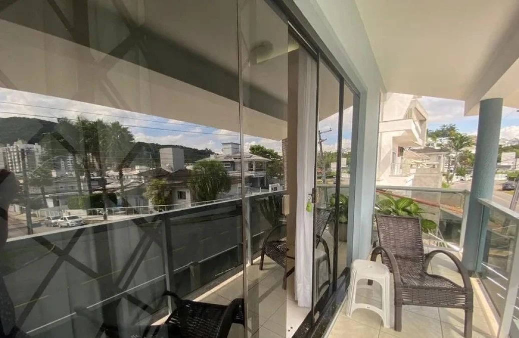 Casa em Pedra Branca, Palhoça. 4 quartos, 236m². Imagem 17 de 26