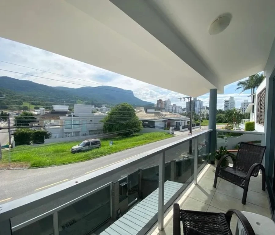 Casa em Pedra Branca, Palhoça. 4 quartos, 236m². Imagem 18 de 26