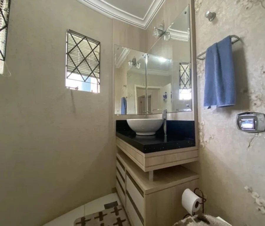 Casa em Pedra Branca, Palhoça. 4 quartos, 236m². Imagem 3 de 26