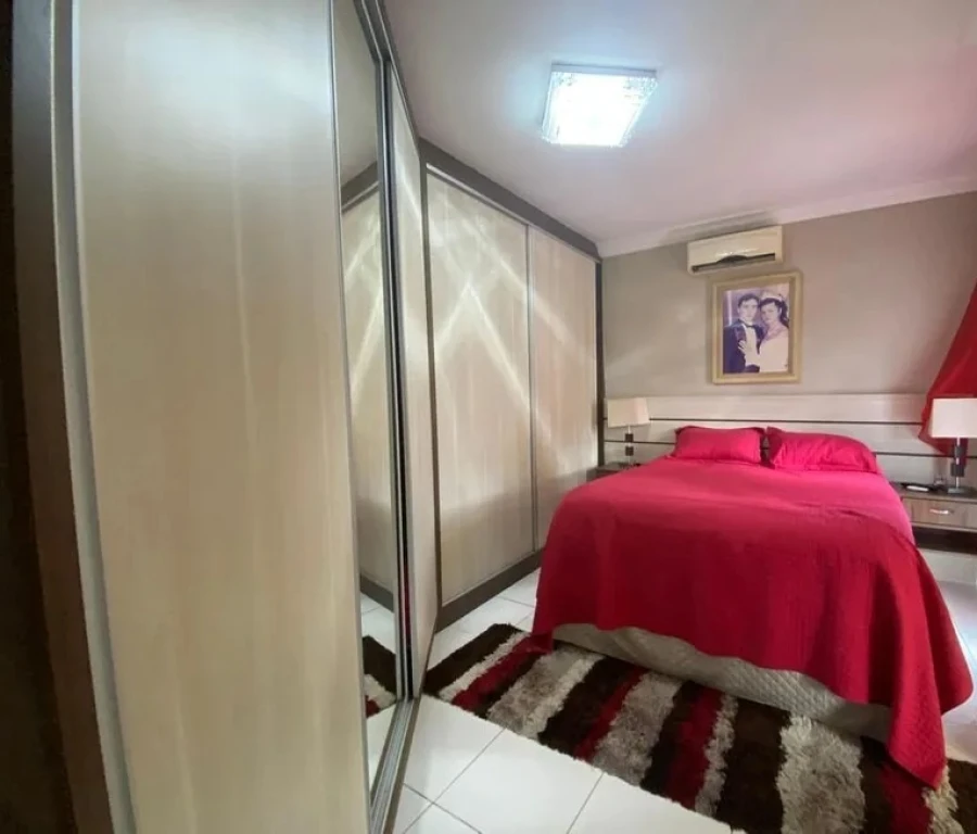 Casa em Pedra Branca, Palhoça. 4 quartos, 236m². Imagem 9 de 26