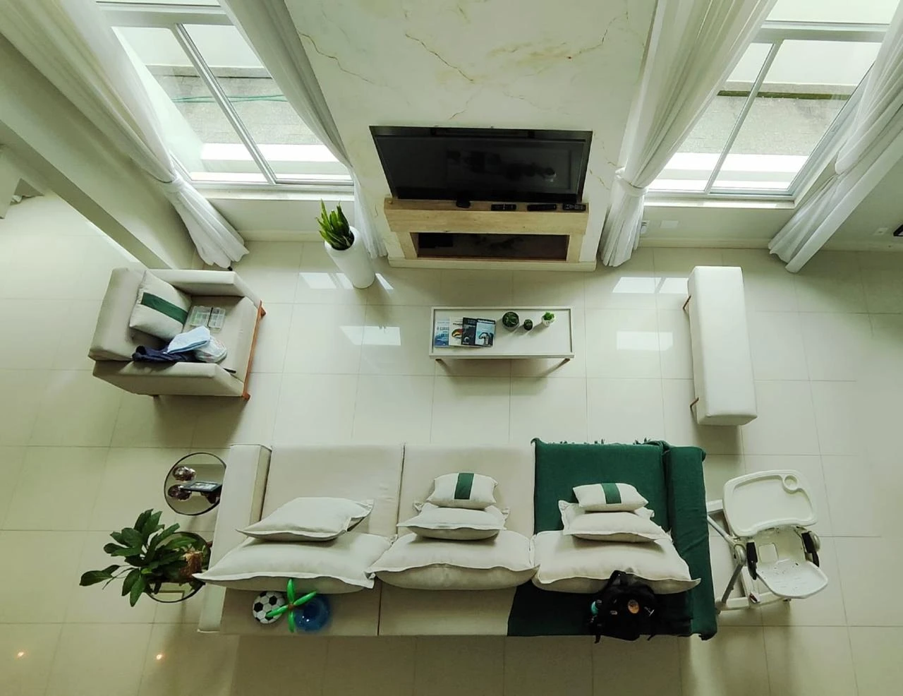 Casa em Pedra Branca, Palhoça. 4 quartos, 300m². Imagem 3 de 19
