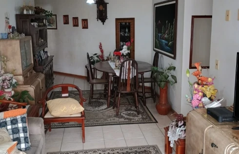 Apartamento em Capoeiras, Florianópolis