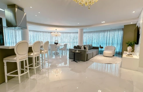 Apartamento com 3 quartos em Pedra Branca, Palhoça