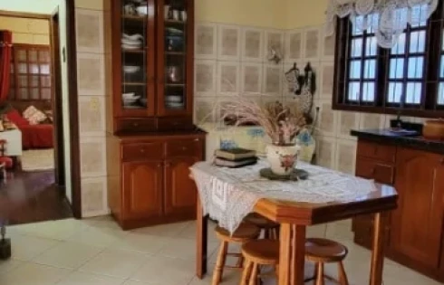 Casa em Ponte do Imaruim, Palhoça