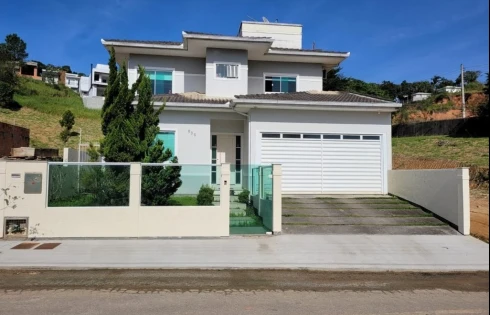 Casa com 3 quartos em Pedra Branca, Palhoça