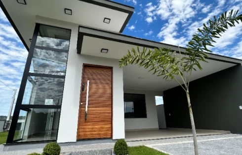 Casa em Forquilhas, São José