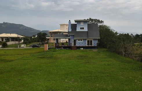 Casa em Sul do Rio, Santo Amaro da Imperatriz