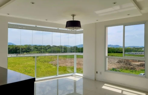 Apartamento com 3 quartos em Pedra Branca, Palhoça
