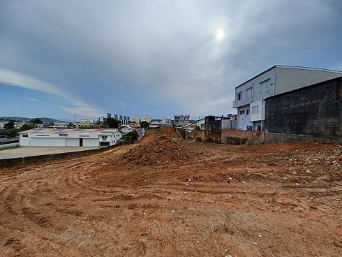 Terreno em Serraria, São José