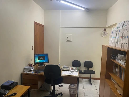 Apartamento com 5 quartos em Centro, Florianópolis