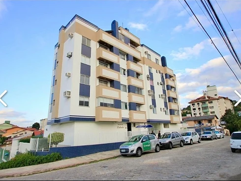 Apartamento com 2 quartos em Abraão, Florianópolis