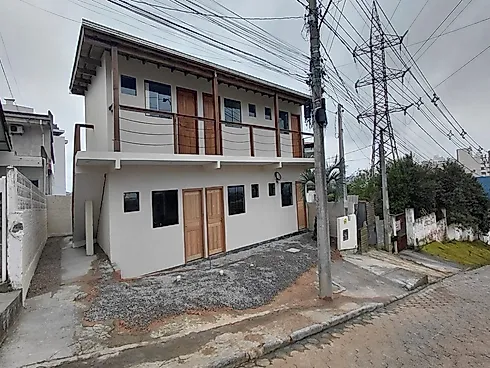 Prédio com 06 Apartamentos a Venda no Caminho Novo - Foto 1