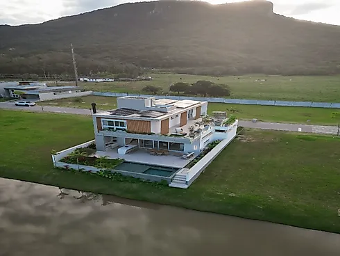 Casa 3 Suítes com 294m² no Reserva da Pedra - Pedra Branca - Foto 4