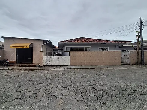 Casa com 3 Quartos 130m² - Pachecos - Foto 3