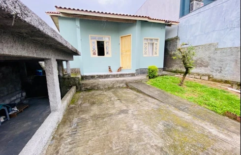 Casa em Madri, Palhoça