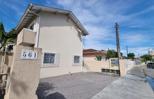 Prédio em Centro, Palhoça