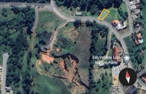 Terreno em Forquilhas, São José