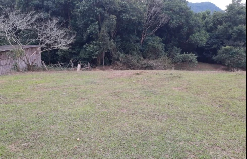 Terreno em Forquilhas, São José