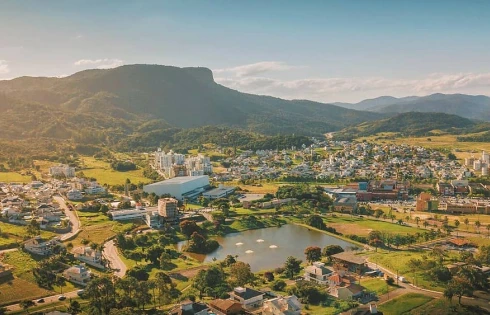 Terreno com 0 quartos em Pedra Branca, Palhoça