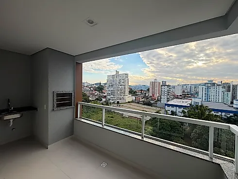 Apartamento em Barreiros, São José