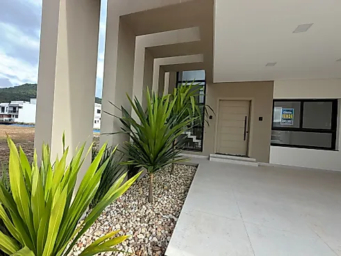 Casa em Deltaville, Biguaçu