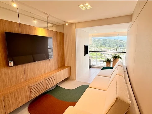 Apartamento em Kobrasol, São José