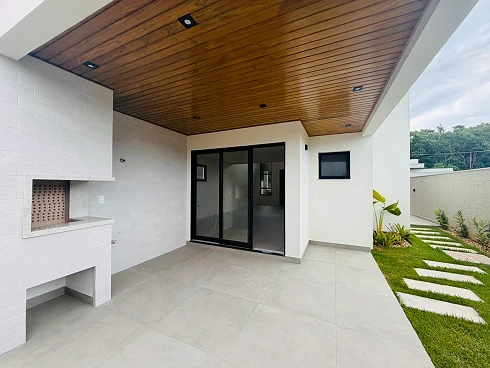 Casa em Forquilhas, São José