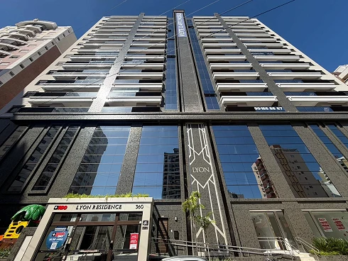 Apartamento em Kobrasol, São José