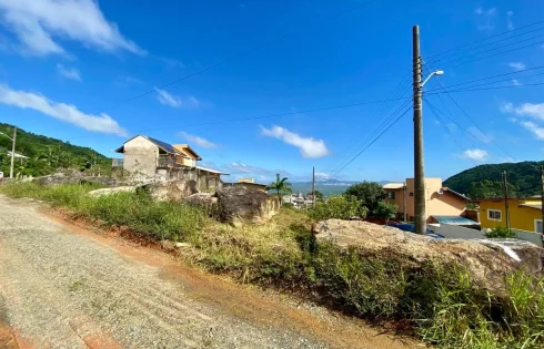 Terreno em Gravatá, Penha