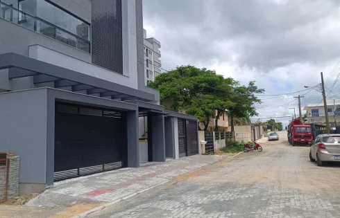 Apartamento em Itacolomi, Balneário Piçarras