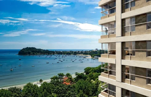 Apartamento em Armação do Itapocoy, Penha
