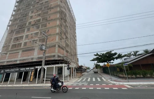 Apartamento 2 Quartos com 1 Suíte - Meia Praia - Navegantes - Apartamento em Meia Praia, Navegantes - Foto 2
