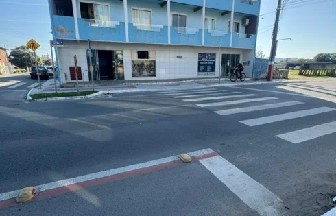 Loja térrea em Meia Praia, Navegantes