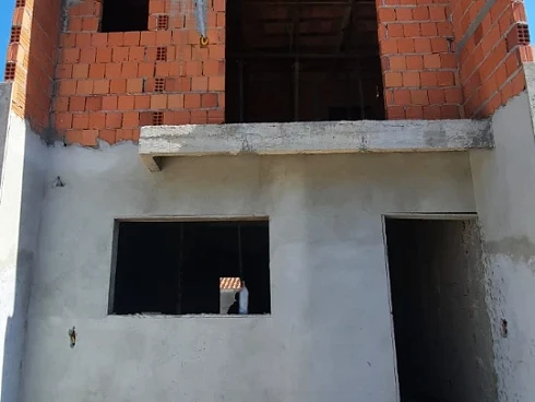 Sobrado geminado em Gravatá, Navegantes