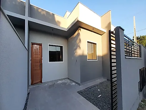 Casa Geminada com 2 quartos em Meia Praia, Navegantes