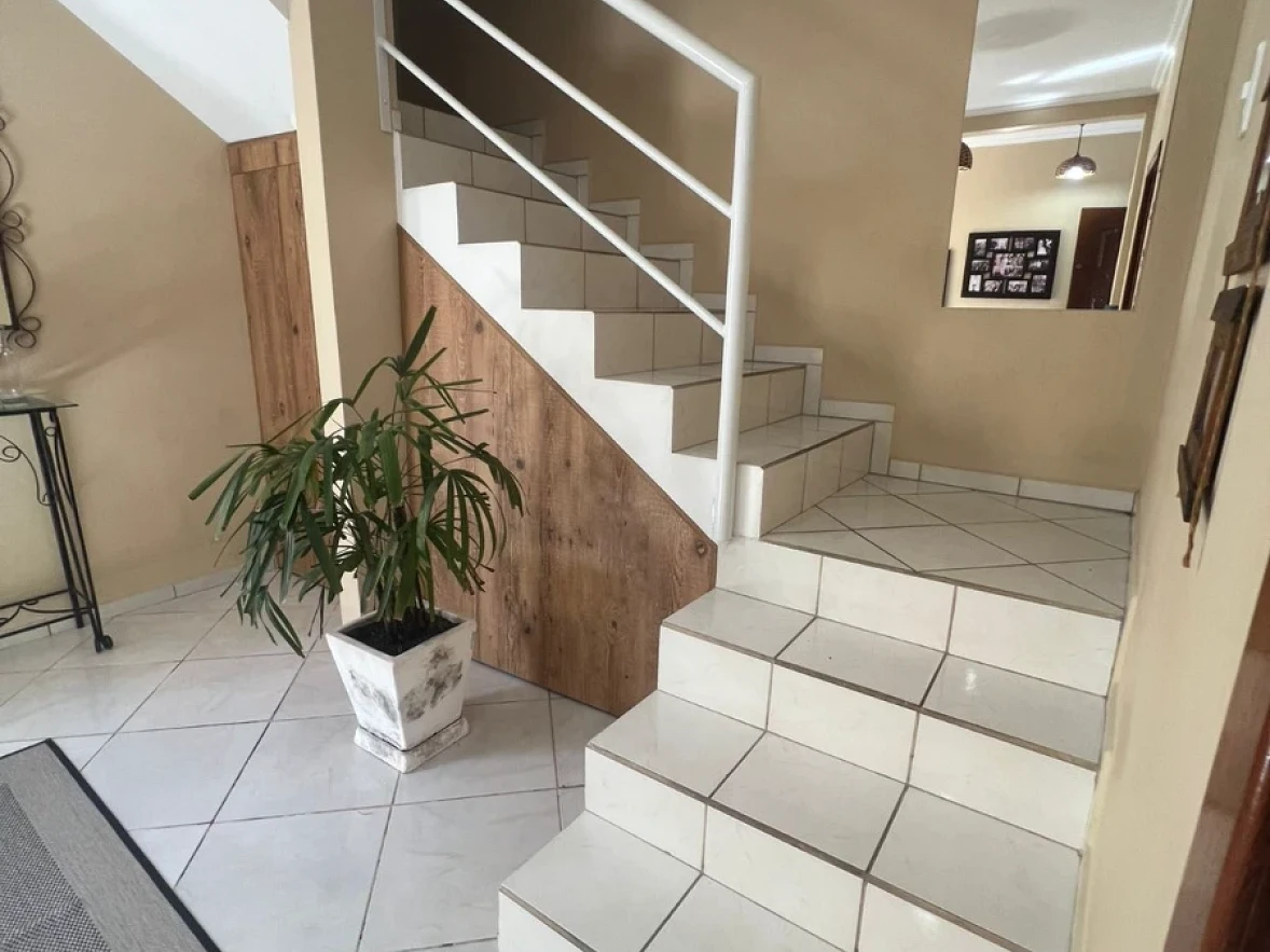 Casa em Ipiranga, São José. 3 quartos, 140m². Imagem 8 de 21