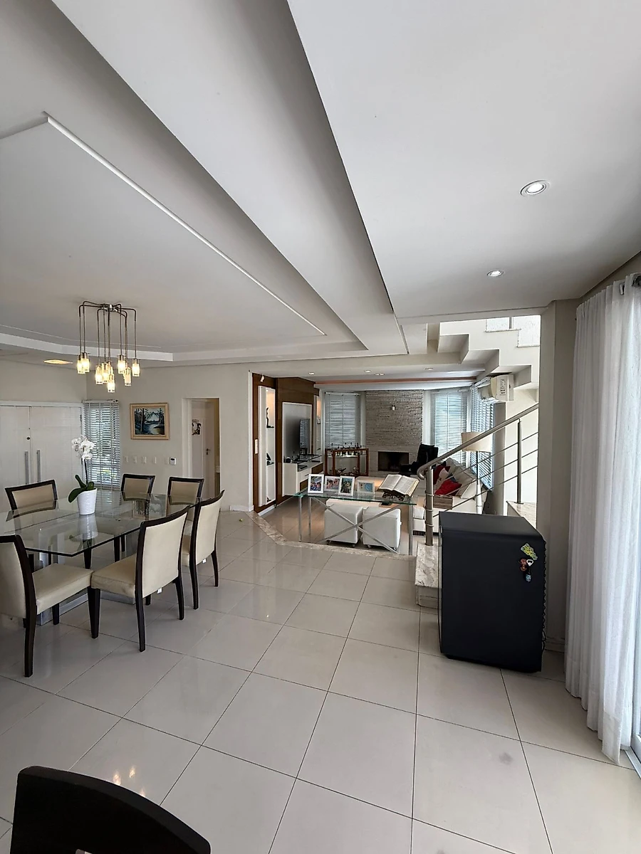 Casa em Pedra Branca, Palhoça. 4 quartos, 286m². Imagem 33 de 39
