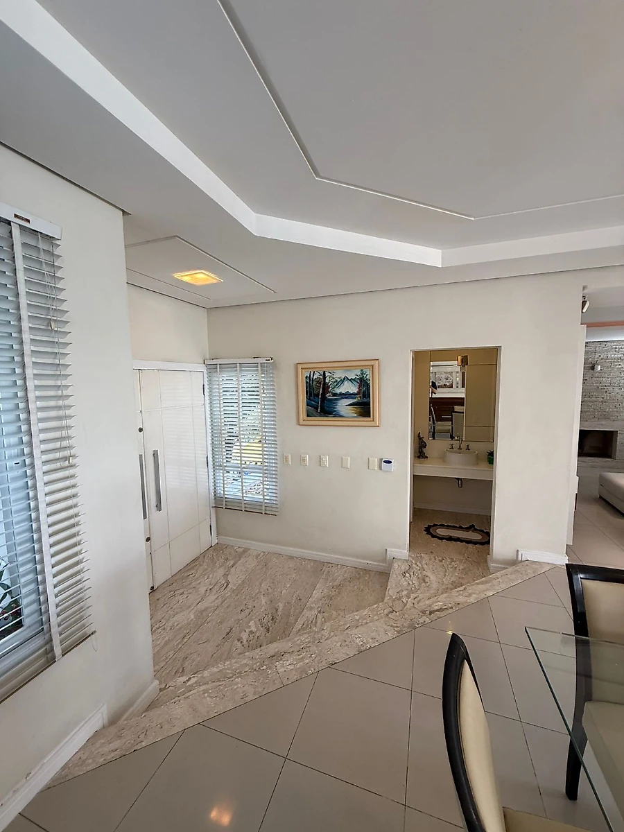 Casa em Pedra Branca, Palhoça. 4 quartos, 286m². Imagem 36 de 39