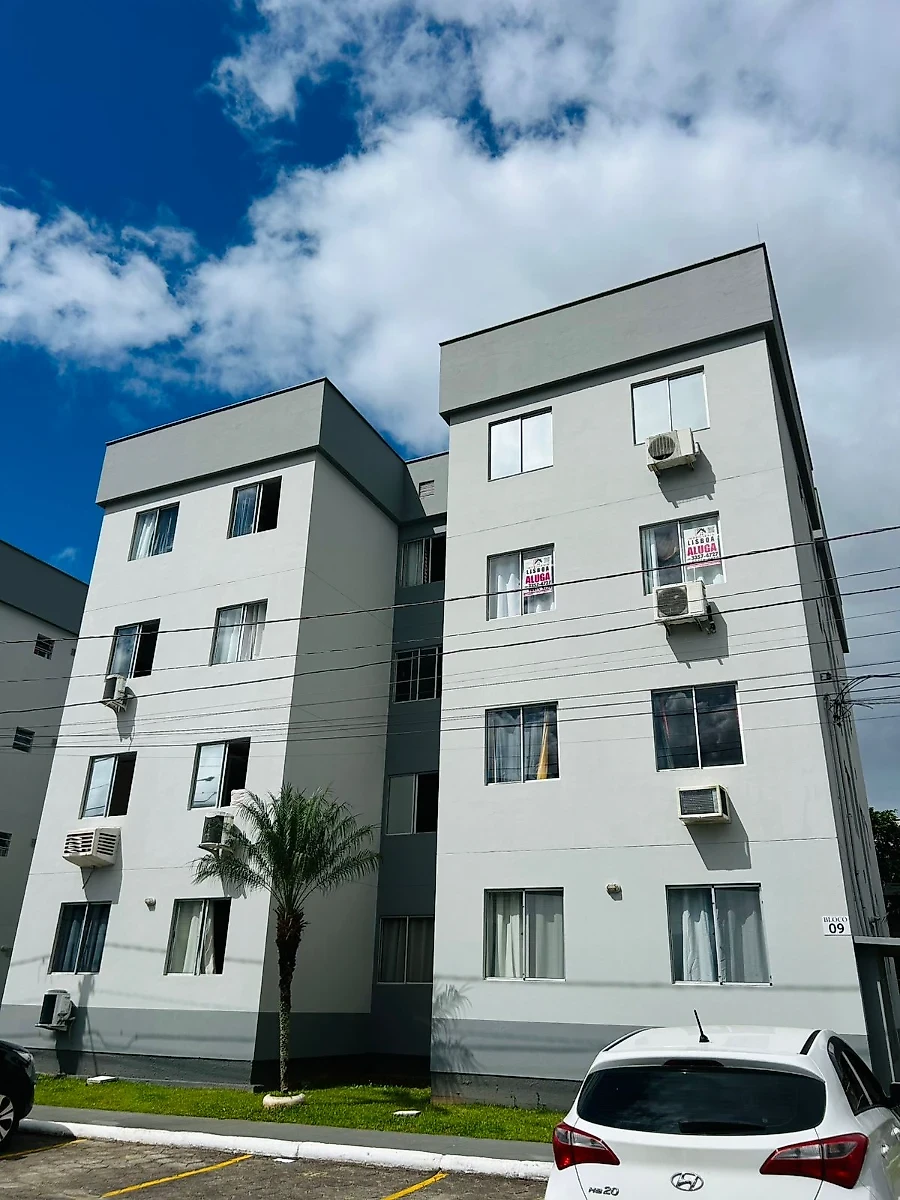 Apartamento em Sertão do Maruim, São José. 2 quartos, 44m². Imagem 1 de 16