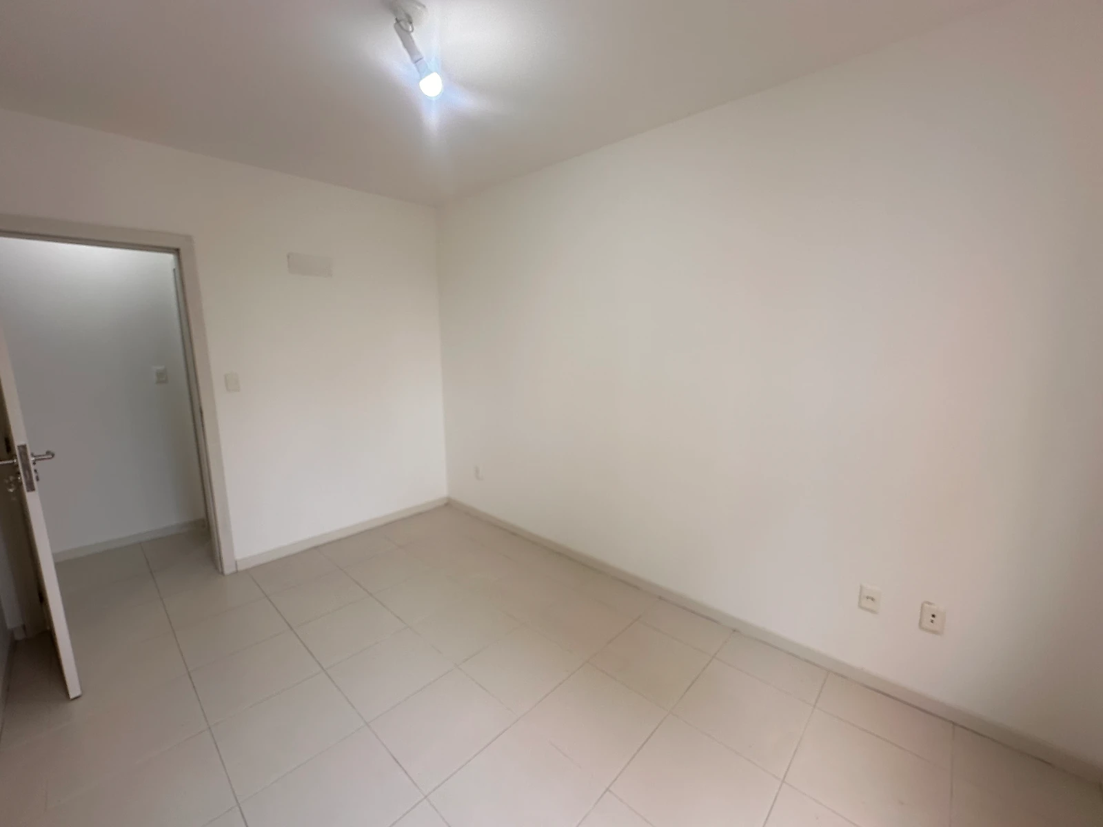 Apartamento em Pedra Branca, Palhoça. 1 quartos, 51m². Imagem 10 de 30