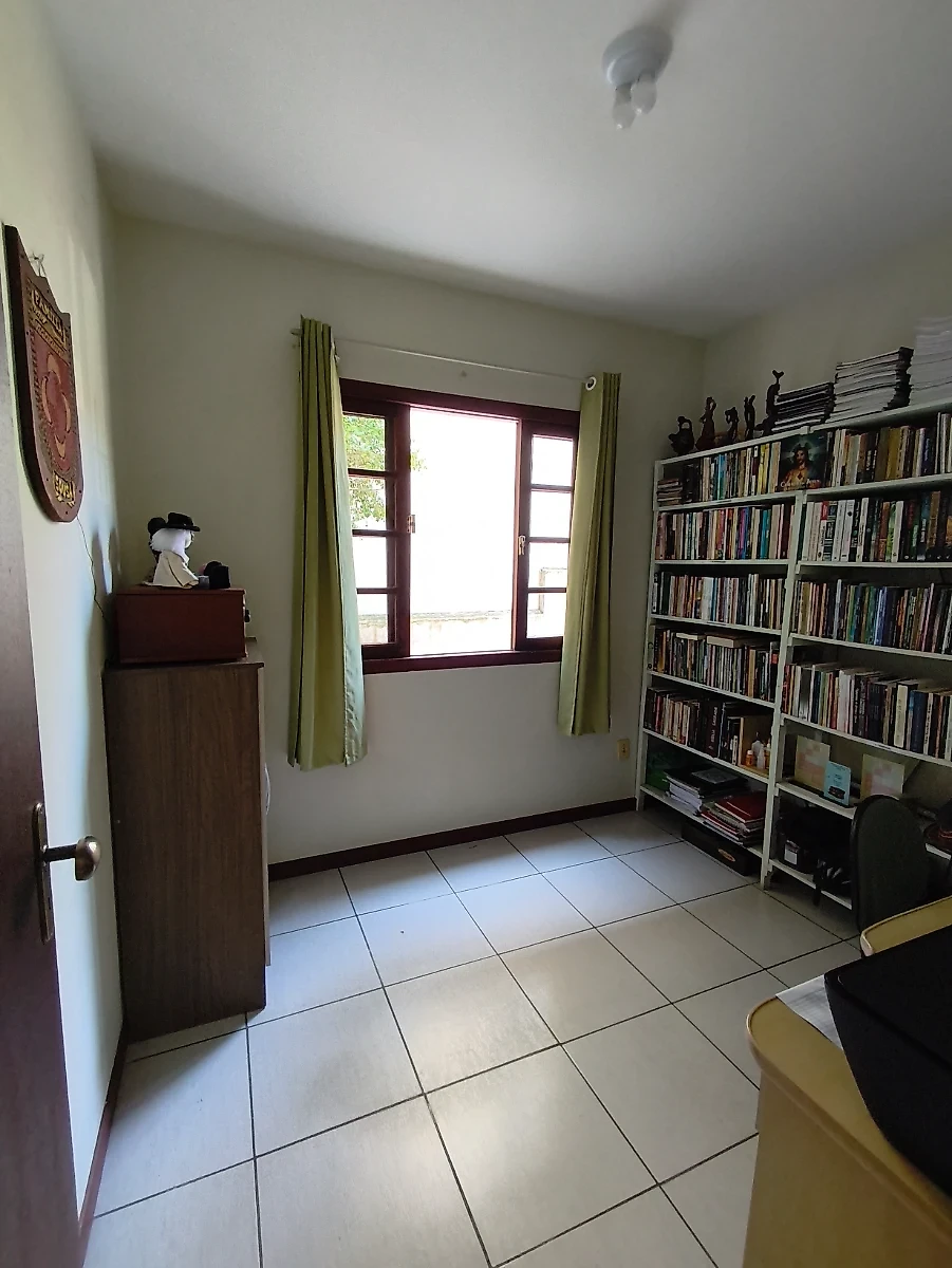 Casa em Forquilhinha, São José. 4 quartos, 0m². Imagem 26 de 39