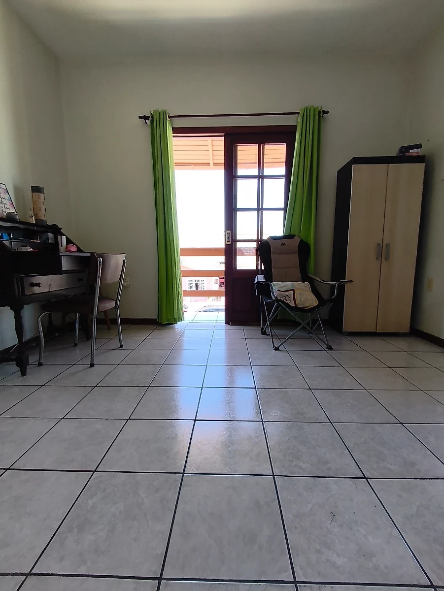 Casa em Forquilhinha, São José. 4 quartos, 0m². Imagem 28 de 39