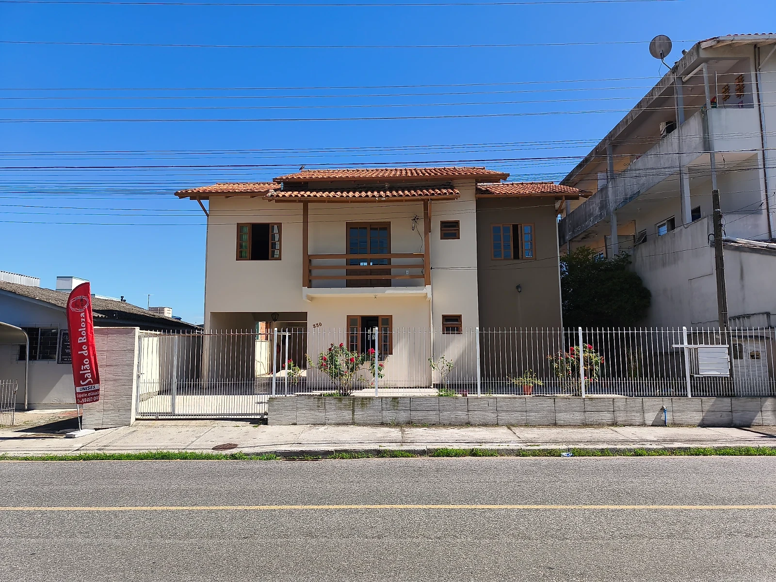 Casa em Forquilhinha, São José. 4 quartos, 0m². Imagem 1 de 39