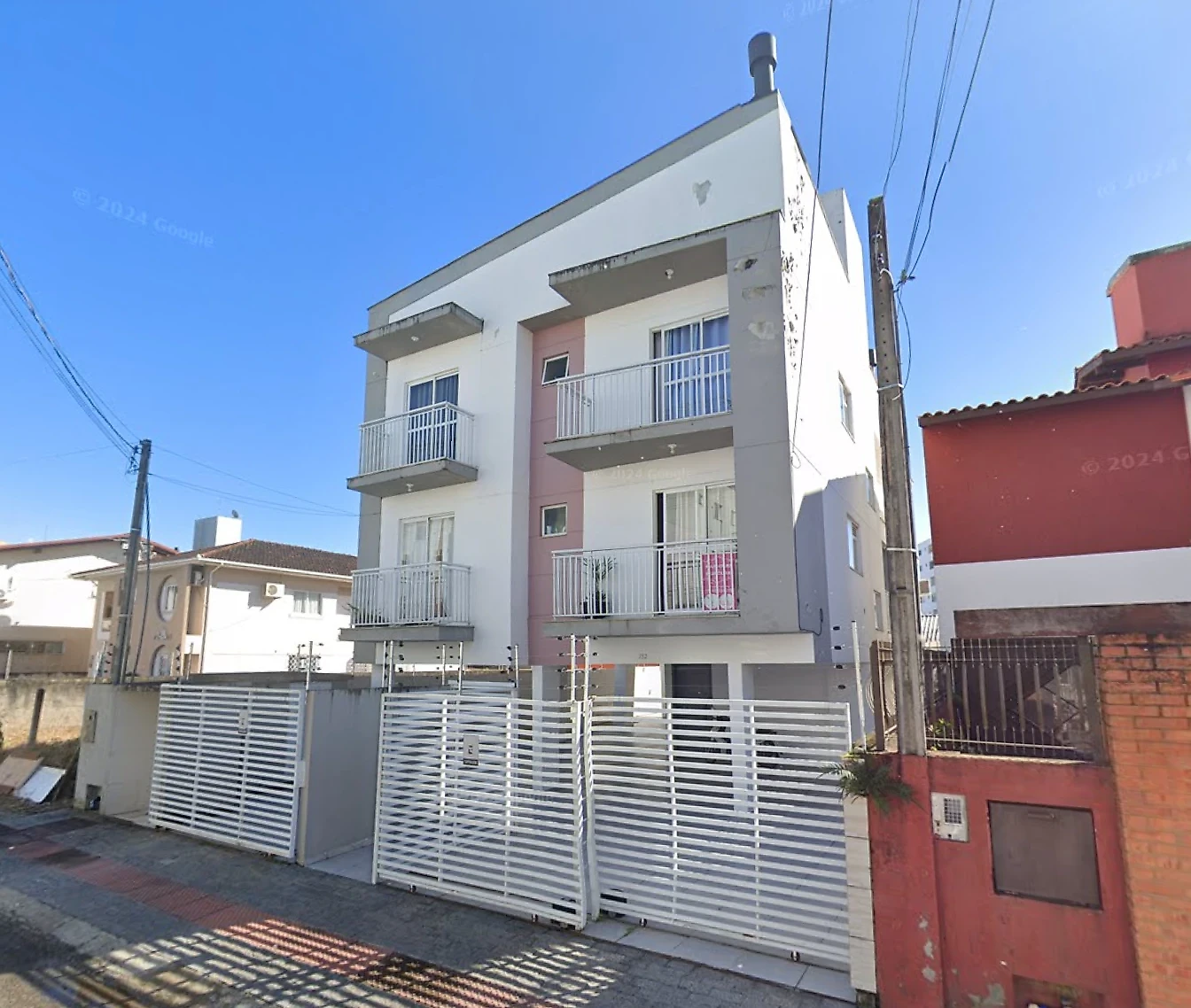 Apartamento em Pagani, Palhoça. 2 quartos, 53m². Imagem 1 de 10