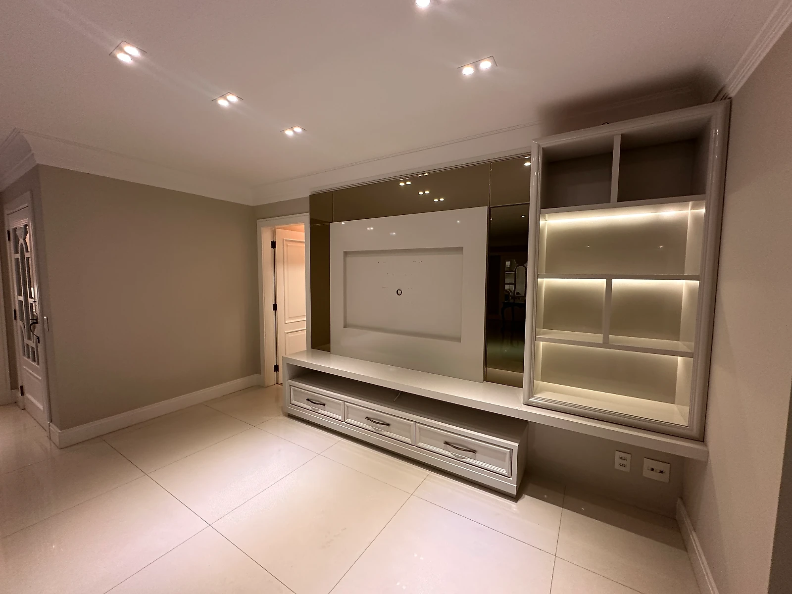 Apartamento em Pedra Branca, Palhoça. 3 quartos, 22000m². Imagem 30 de 50