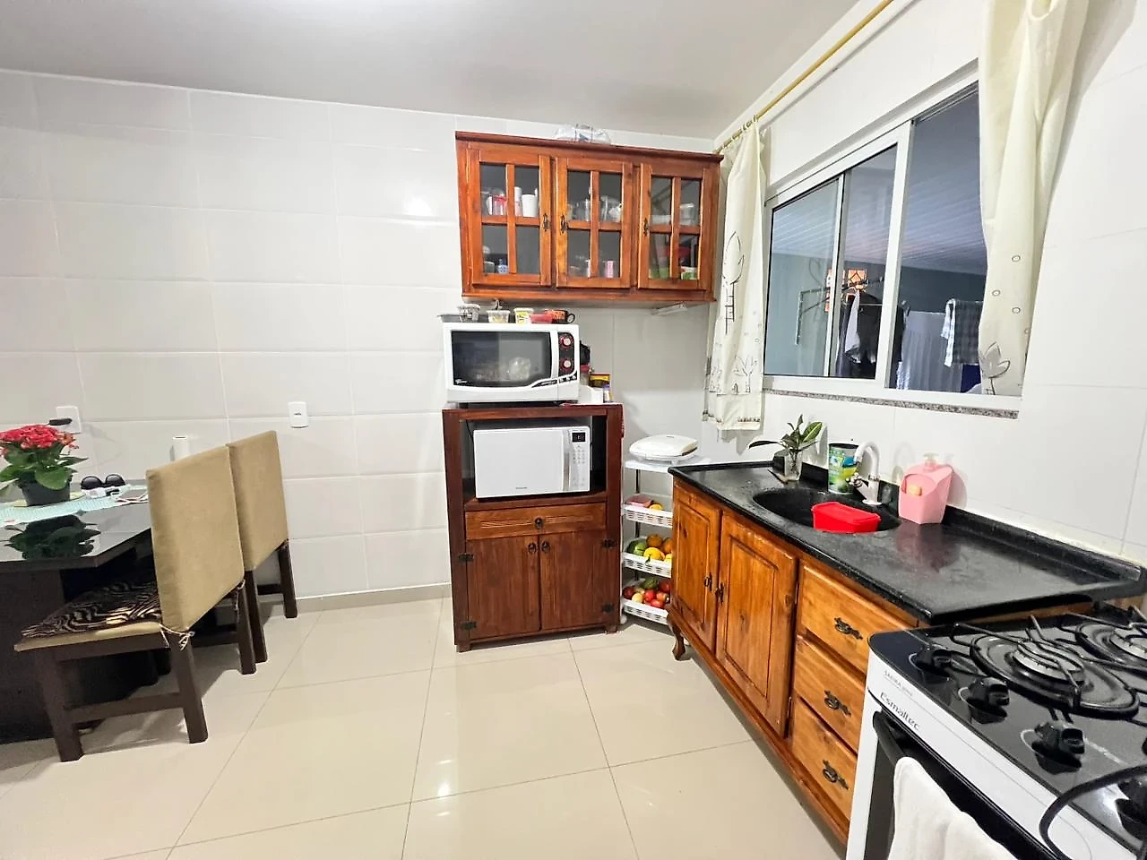 Sobrado Geminado em Bela Vista, Palhoça. 2 quartos, 70m². Imagem 2 de 8