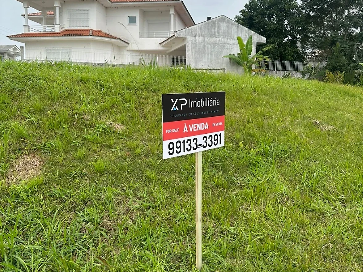 Terreno em Pedra Branca, Palhoça. 0 quartos, 0m². Imagem 1 de 11