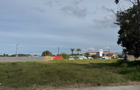 Terreno em Forquilhas, São José