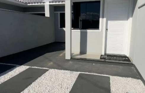 Casa geminada em Barra do Aririú, Palhoça
