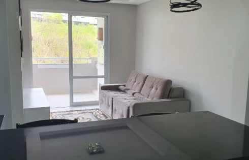 Apartamento em Serraria, São José